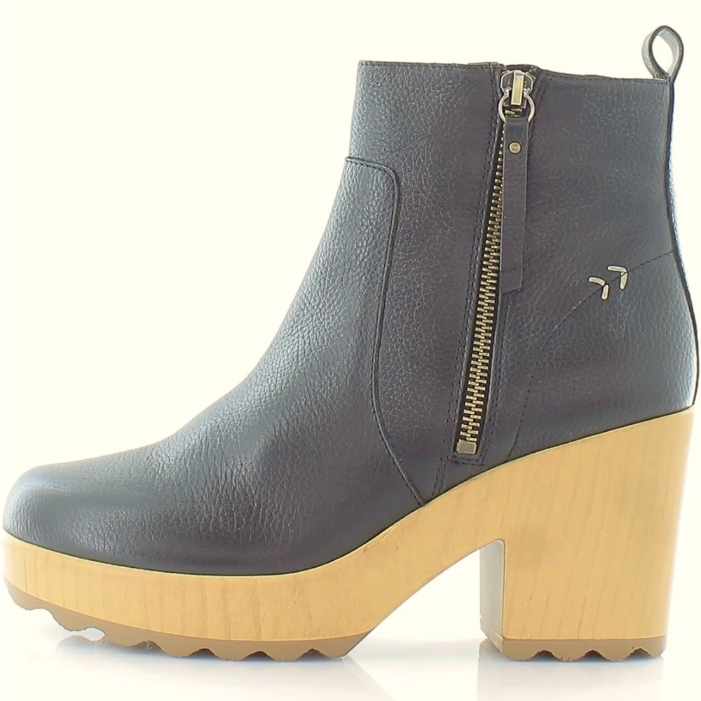 Dr. Scholl’s Win Over Chelsea boot